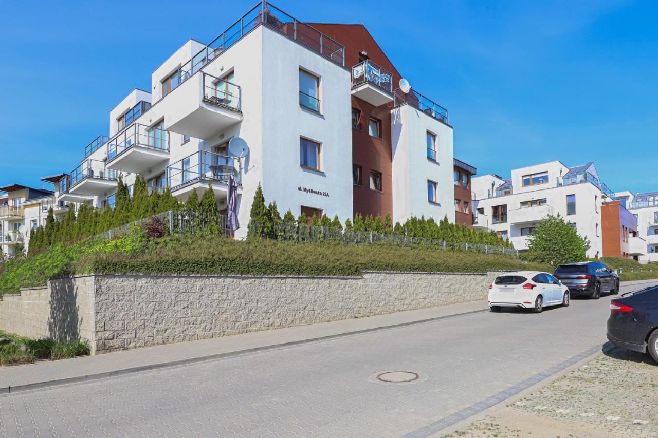 Family Apartament Mysliwska By Renters Apartment Gdansk Exterior photo